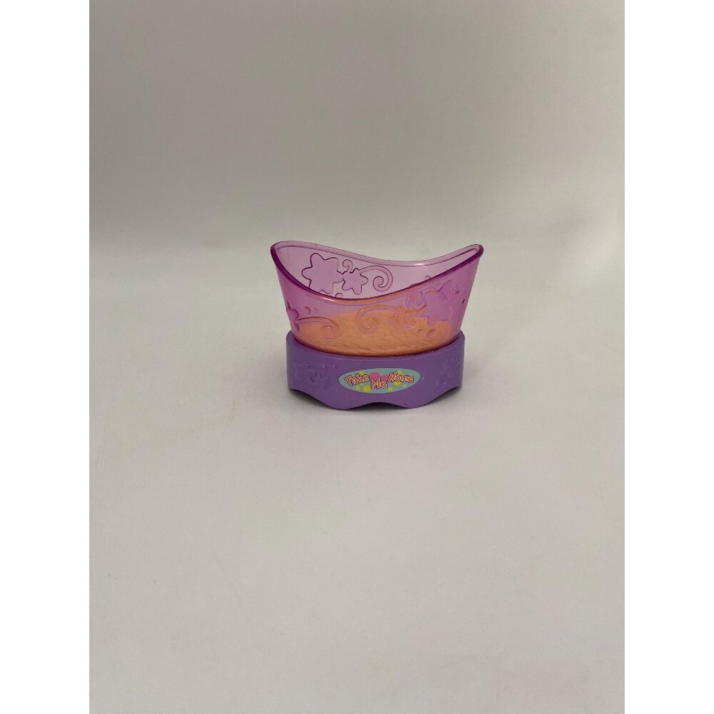 2005 Hasbro Littlest Pet Shop Take Me Home Pet Bed - Retro Toy Collectible